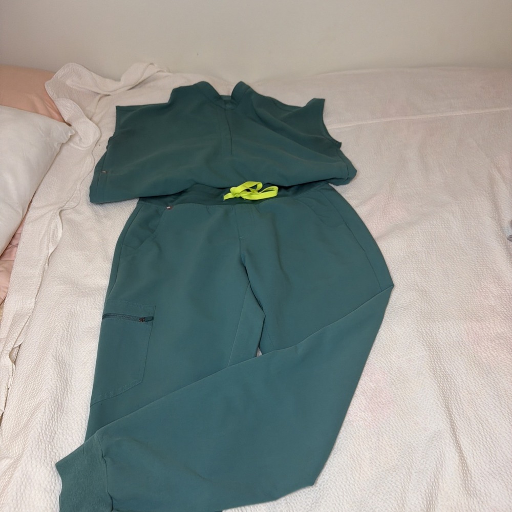 Figs Scrub Set M Joggers, XS Rafaela Oversized Top Teal Women's PO 1534